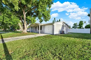 7201 Rhinebeck Dr, Port Richey, FL 34668 - Photo 18