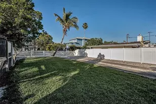 7 Georgia Ave, Crystal Beach, FL 34681 - Photo 6