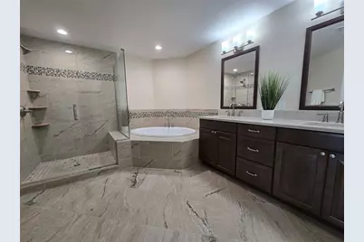 9201 Captiva Circle Circle, Saint Pete Beach, FL 33706 - Photo 28