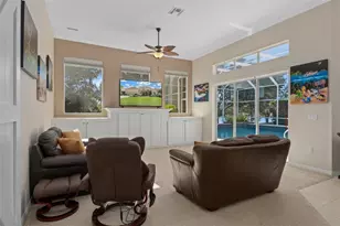 9276 Lake Cypress Loop, Weeki Wachee, FL 34613 - Photo 16