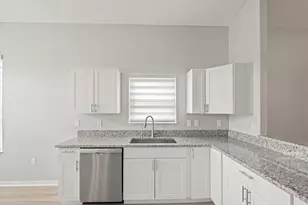 10163 Holly Berry Dr, Weeki Wachee, FL 34613 - Photo 28