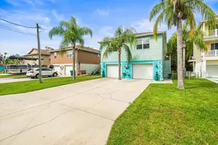 5059 Oak Leaf Ln, Hernando Beach, FL 34607 - Photo 10