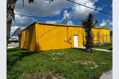 2108 49th Street S, Gulfport, FL 33707 - Photo 4