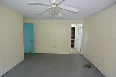 7610 Anna Avenue, Gibsonton, FL 33534 - Photo 30