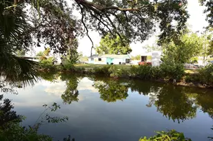 7610 Anna Ave, Gibsonton, FL 33534 - Photo 8