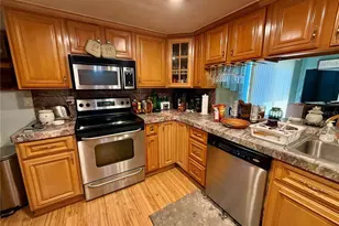 11019 Basquin Ct, Port Richey, FL 34668 - Photo 20