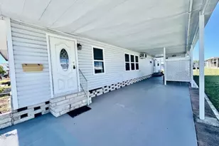 10819 London Dr, Port Richey, FL 34668 - Photo 8