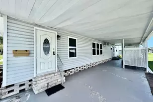 10819 London Dr, Port Richey, FL 34668 - Photo 8