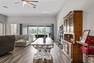 4232 Woodland Retreat Blvd, New Port Richey, FL 34655 - Photo 10