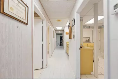 2101 Indian Rocks Road S, Largo, FL 33774 - Photo 10