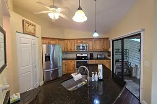 11740 Rolling Pine Ln, Port Richey, FL 34668 - Photo 8