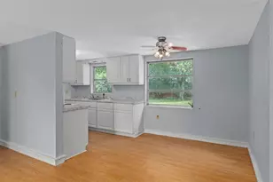 13 Oak Knoll St, Beverly Hills, FL 34465 - Photo 12