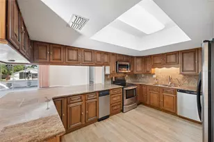 6225 Bayside Dr, New Port Richey, FL 34652 - Photo 14