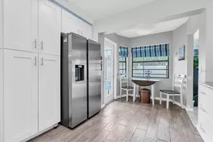 10105 Briar Cir, Hudson, FL 34667 - Photo 14