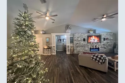 18209 Merwyn Cir, Weeki Wachee, FL 34614 - Photo 28