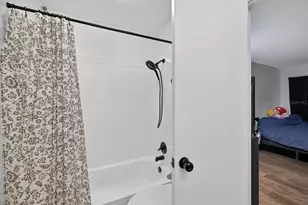 6343 23rd St N, Saint Petersburg, FL 33702 - Photo 20