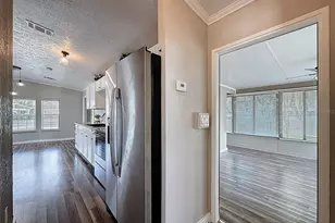 9440 Cougar Dr, Weeki Wachee, FL 34613 - Photo 16