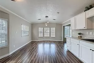 9440 Cougar Dr, Weeki Wachee, FL 34613 - Photo 10