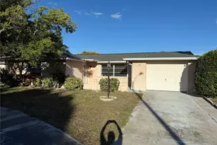 11210 Meadow Dr, Port Richey, FL 34668 - Photo 2