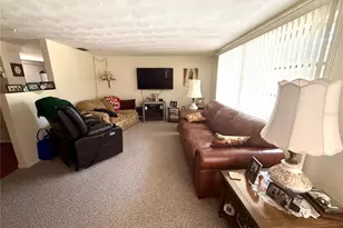 11210 Meadow Dr, Port Richey, FL 34668 - Photo 4