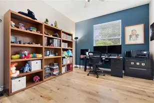 21433 Diamonte Dr, Land O Lakes, FL 34637 - Photo 6