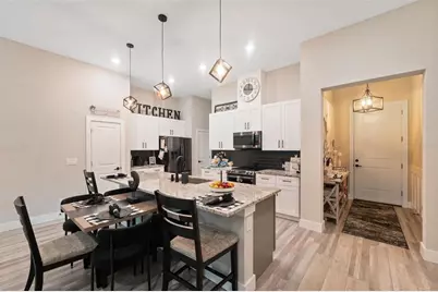 13073 Jaywalk Road, Weeki Wachee, FL 34614 - Photo 6