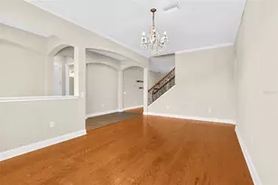 1067 Beckon Ct, Spring Hill, FL 34609 - Photo 8