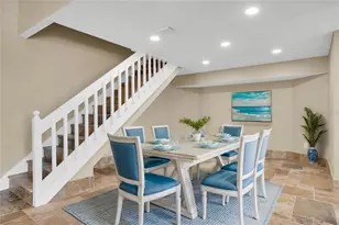 5517 Manatee Point Dr, New Port Richey, FL 34652 - Photo 10