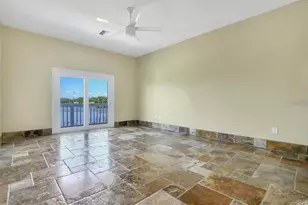 5517 Manatee Point Dr, New Port Richey, FL 34652 - Photo 20