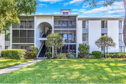 1344 Pine Ridge Circle E #D2, Tarpon Springs, FL 34688 - Photo 2