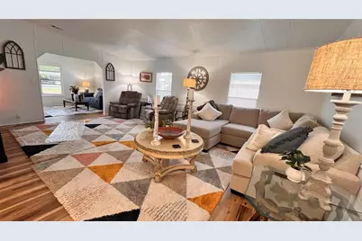 9303 Highpoint Boulevard, Brooksville, FL 34613 - Photo 8