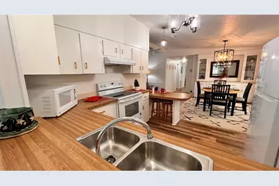 9303 Highpoint Boulevard, Brooksville, FL 34613 - Photo 6