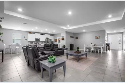 14069 Wineberry Drive, Dade City, FL 33525 - Photo 8