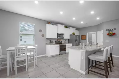 14069 Wineberry Drive, Dade City, FL 33525 - Photo 10