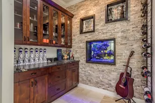 7811 Bay Dr, Tampa, FL 33635 - Photo 42