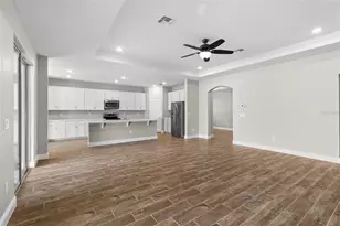 11933 Cinnamon Fern Dr, Riverview, FL 33579 - Photo 10