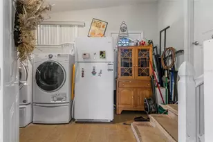 20105 Green Grass Ln, Lutz, FL 33558 - Photo 8