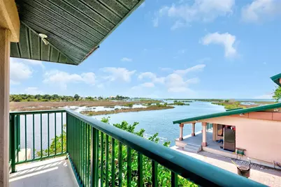 3198 Indian Gulf Lane, Spring Hill, FL 34607 - Photo 8