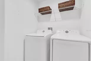 8211 Crescent Oaks Dr, New Port Richey, FL 34655 - Photo 22