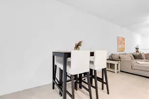 8211 Crescent Oaks Dr, New Port Richey, FL 34655 - Photo 12