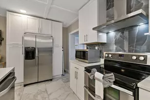 1009 N Betty Ln, Clearwater, FL 33755 - Photo 18