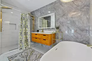 1009 N Betty Ln, Clearwater, FL 33755 - Photo 34