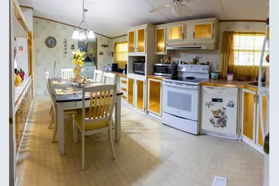 1424 Cross Bow Lane, Spring Hill, FL 34607 - Photo 6