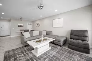 19029 US Hwy 19 N, Clearwater, FL 33764 - Photo 14