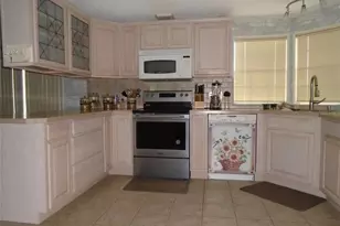 5559 SW 42nd Pl, Bell, FL 32619 - Photo 6