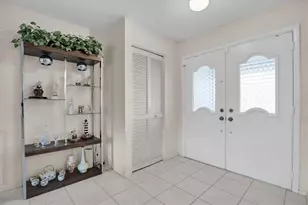 11030 Linkside Dr, Port Richey, FL 34668 - Photo 4