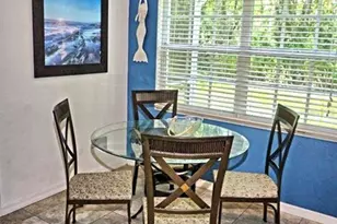 21107 Fountain View Ln, Lutz, FL 33558 - Photo 10