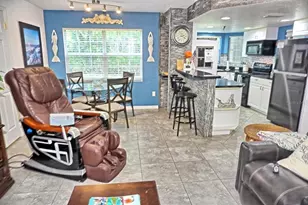 21107 Fountain View Ln, Lutz, FL 33558 - Photo 8