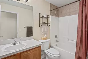 9086 Manchester St, Spring Hill, FL 34606 - Photo 30