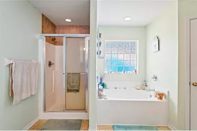 9086 Manchester Street, Spring Hill, FL 34606 - Photo 28